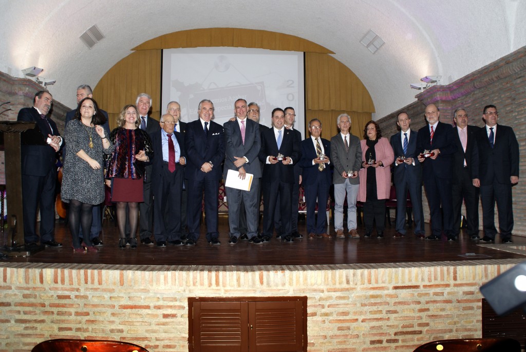 El Colegio de médicos entrega los premios ‘Azahar’