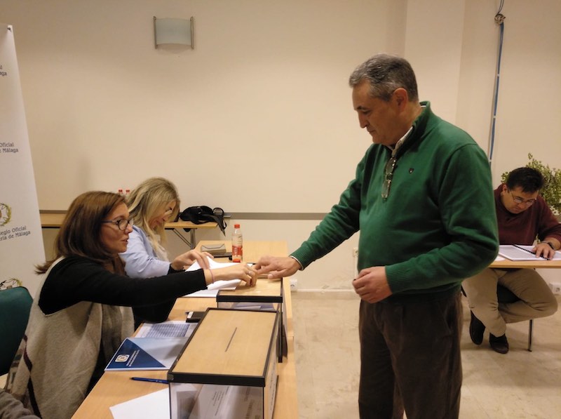 La candidatura de José Miguel Carrasco gana las elecciones del Colegio de Enfermería