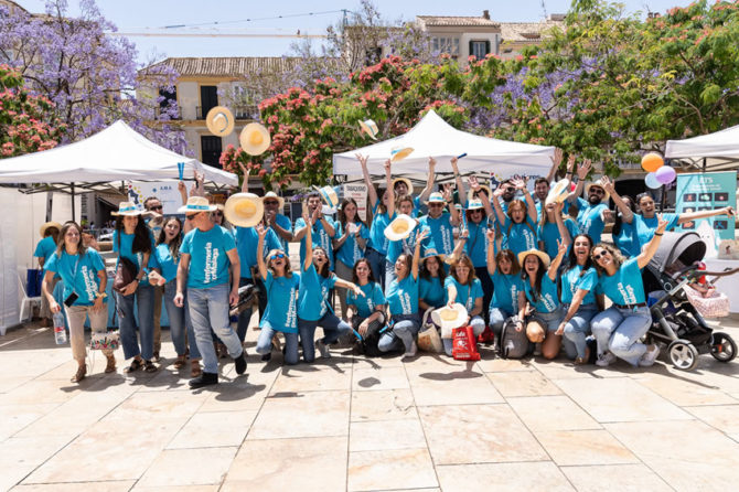 El Colegio de Enfermería de Málaga organiza la I Feria El Bazar del Cuidado Enfermero con gran éxito de participación