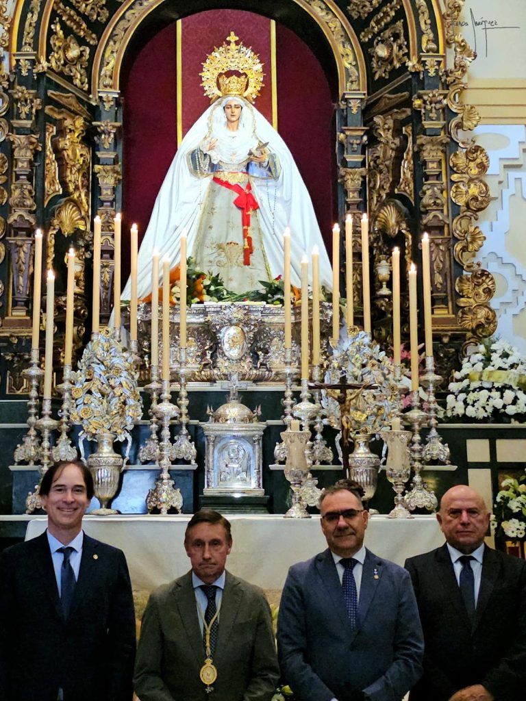 Reunión de Hermanos Mayores Honorarios de la Cofradía de la Paloma