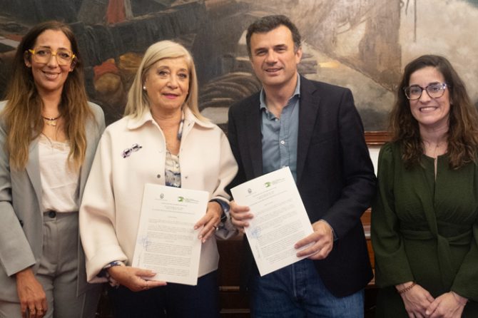 COOOA y Ayuntamiento de Cádiz firman un convenio para promover la salud visual en los niños