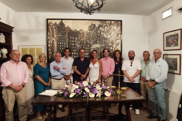 UPROSAMA celebra su tradicional comida de feria en un ambiente solidario